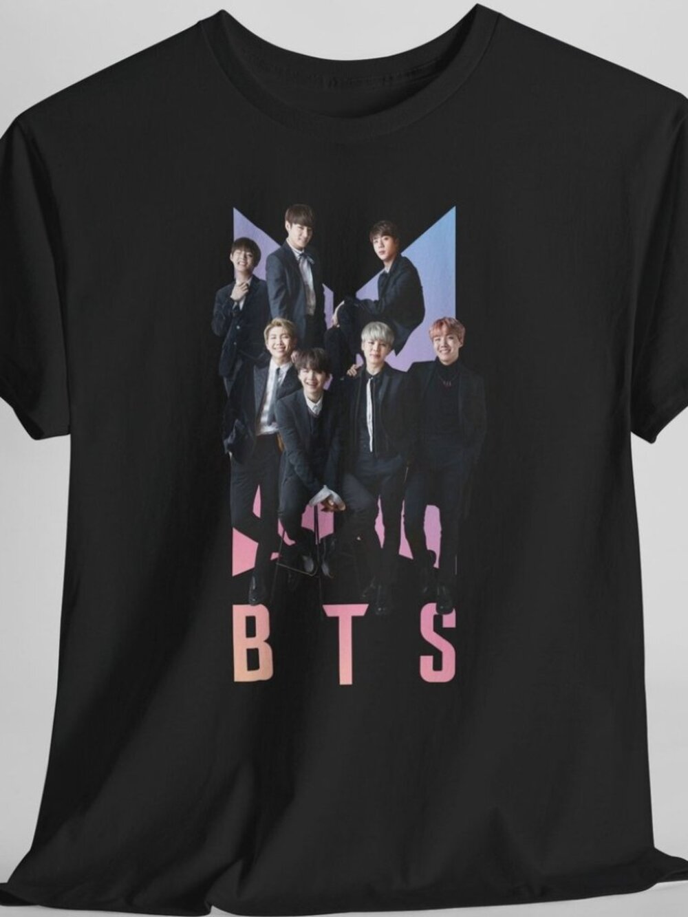 BTS KPOP T-Shirt, Unisex Tee, KPOP Fan Shirt, Music Concert Tee 257
